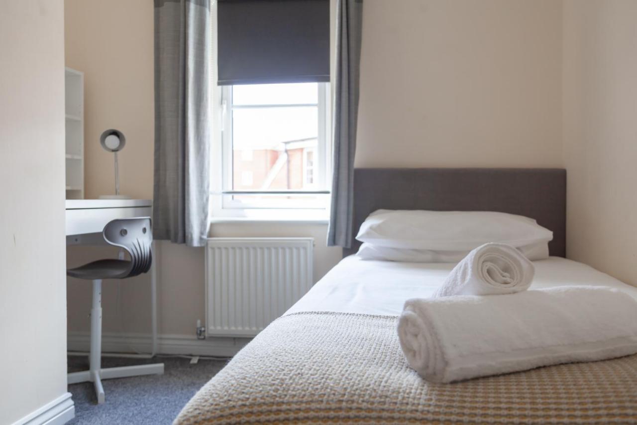 Hereford - Mayflower Coach House, Modern 2 Bedroom Property With Parking, Located South Of Hereford City, Suitable For Small Family, Couple Or Contractors - Sleeps Up To 5 Guests - Hosted By Rentmyhouse Luaran gambar